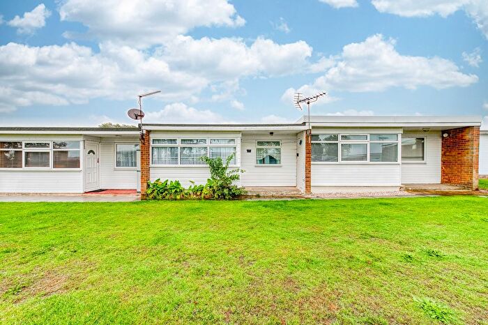 2 Bedroom Chalet For Sale In Sunbeach Holiday Park, California Road, NR29