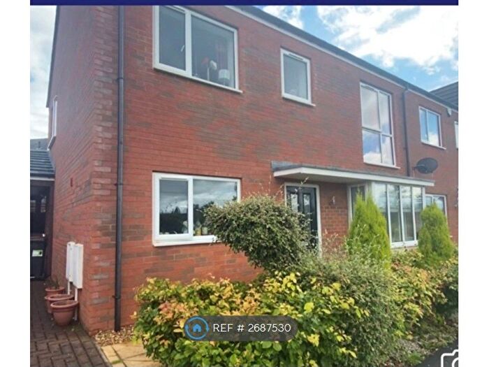 4 Bedroom Semi-Detached House To Rent In Comet Avenue, Newcastle-Under-Lyme, ST5