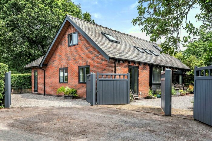 3 Bedroom Detached House For Sale In Dancing Green, Ross-on-Wye, Hfds, HR9