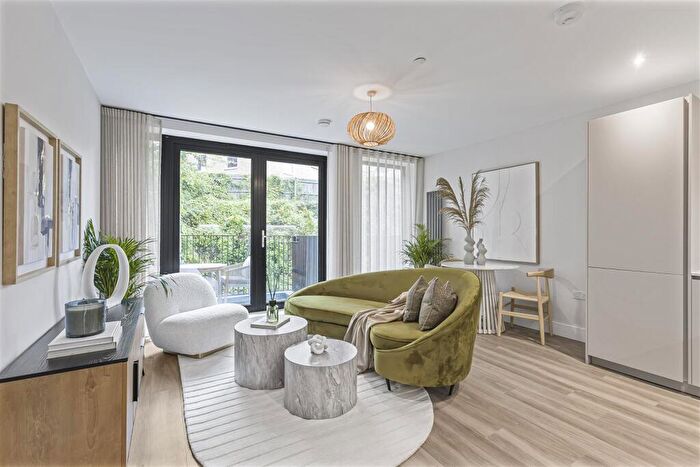 1 Bedroom Apartment For Sale In Plot, Clarke House, Old Electricity Works, St. Albans, AL1