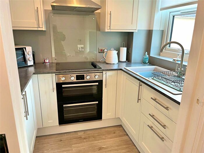 2 Bedroom Flat For Sale In Clareston Court, Station Road, Tenby, Pembrokeshire, SA70