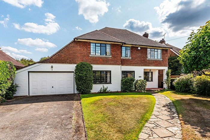 4 Bedroom Detached House For Sale In St. Lawrence Avenue, Bidborough, TN4