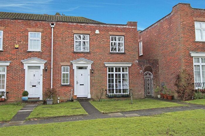 3 Bedroom End Of Terrace House To Rent In Azalea Walk, Old Eastcote, Pinner, HA5