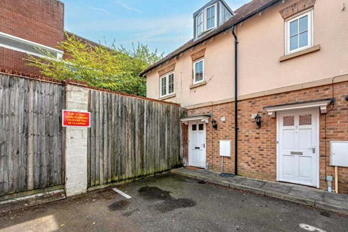 4 Bedroom Town House For Sale In Flagstaff Court, Canterbury, CT1