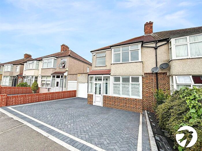 3 Bedroom Semi-Detached House To Rent In Wickham Street, Welling, DA16