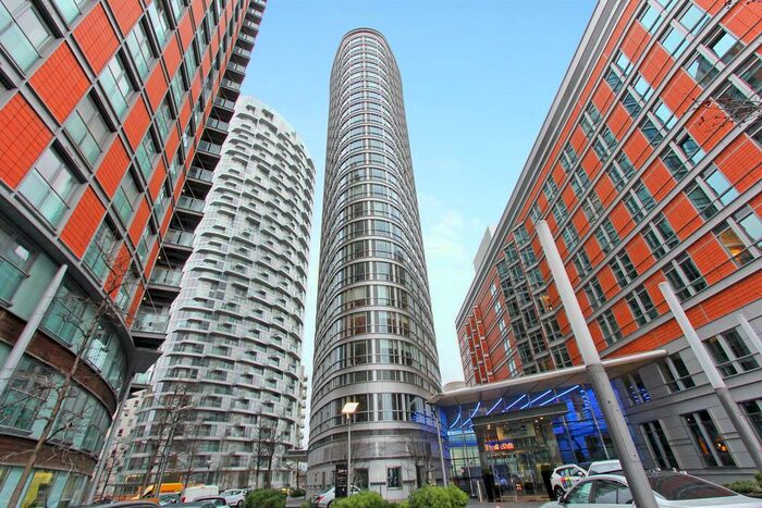 Studio To Rent In Ontario Tower, Fairmount Avenue, Blackwall, Canary Wharf, London, E14