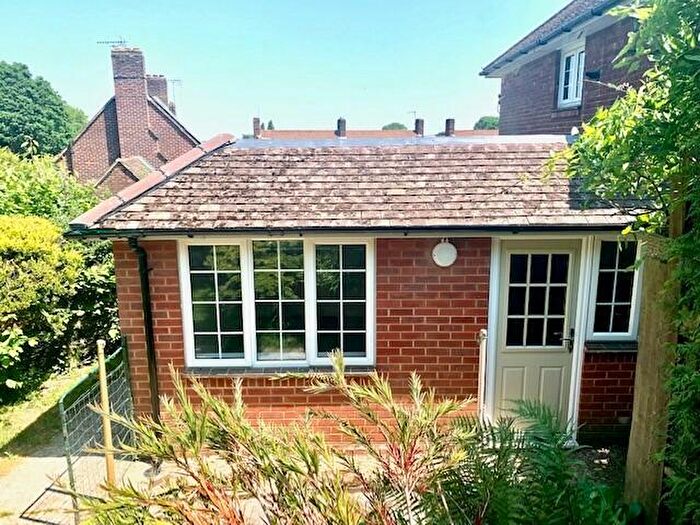 1 Bedroom Maisonette To Rent In Chapel Close, West End, SO30