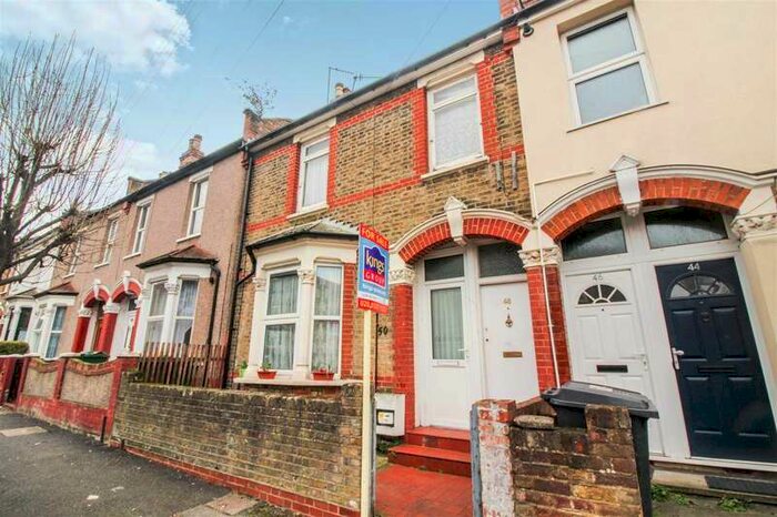2 Bedroom Flat To Rent In Camden Road, London, E17