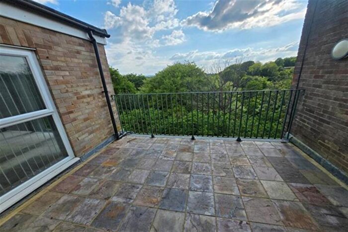 2 Bedroom Terraced House To Rent In Bedroom Terraced House In Godalming, GU7