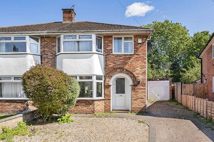 3 Bedroom Semi Detached House To Rent In Elms Drive, Marston, Oxford, OX3