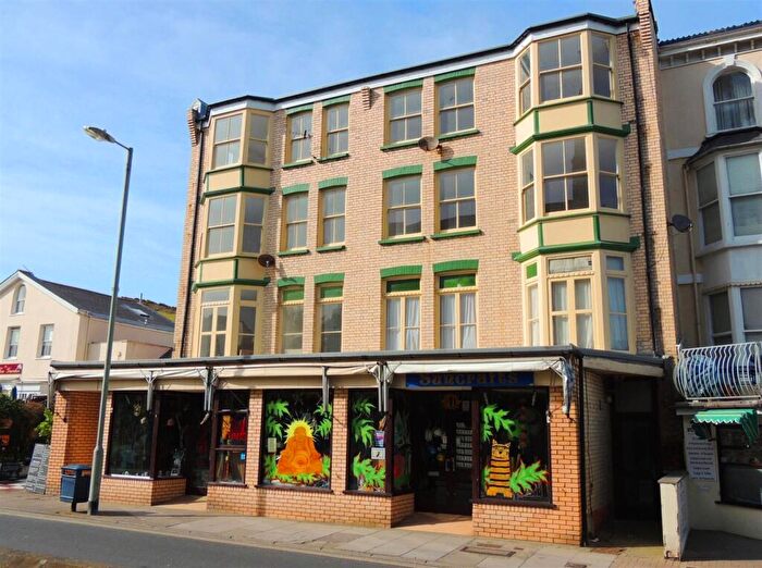 2 Bedroom Flat To Rent In Flat, St James Hou St James PlaceIlfracombeDevon, SE11