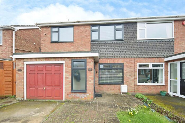 3 Bedroom Semi Detached House For Sale In High Street, Ryton On Dunsmore, Coventry, CV8