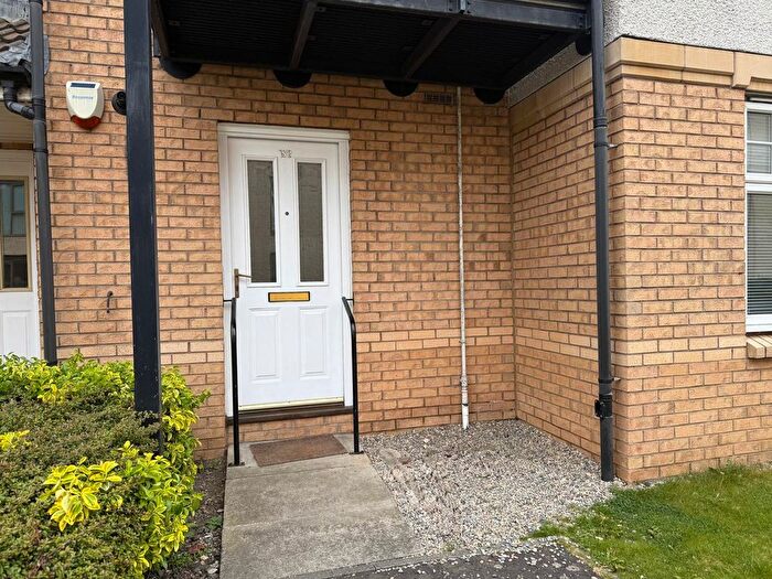 2 Bedroom Flat To Rent In Gylemuir Road, Corstorphine, Edinburgh, EH12