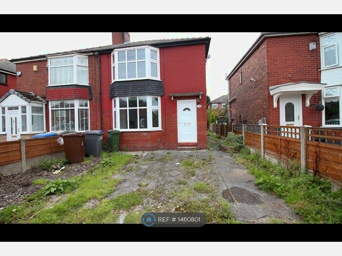 3 Bedroom Semi-Detached House To Rent In Sunnyside Road, Droylsden, Manchester, M43