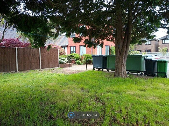 1 Bedroom Flat To Rent In Reading, Reading, RG4