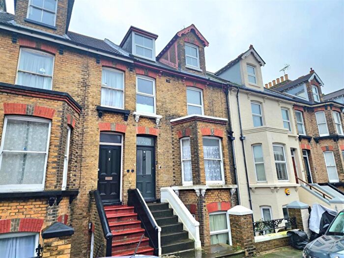 1 Bedroom Flat To Rent In St. Pauls Road, Margate, CT9