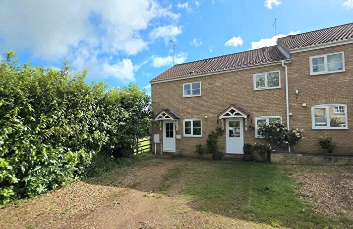 2 Bedroom End Of Terrace House To Rent In Bell Close, Helmdon, NN13
