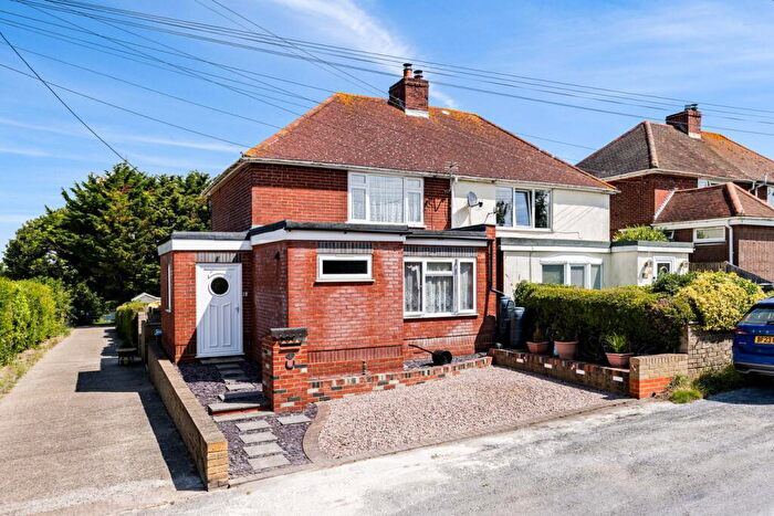 3 Bedroom Semi-Detached House For Sale In Downs Road, East Studdal, Dover, CT15