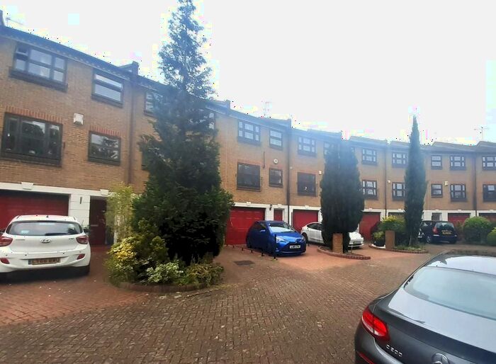 3 Bedroom Terraced House To Rent In Albemarle Park, Albemarle Road, Beckenham, BR3