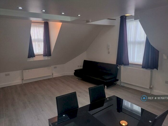 1 Bedroom Flat To Rent In Cricklewood Broadway, London, NW2