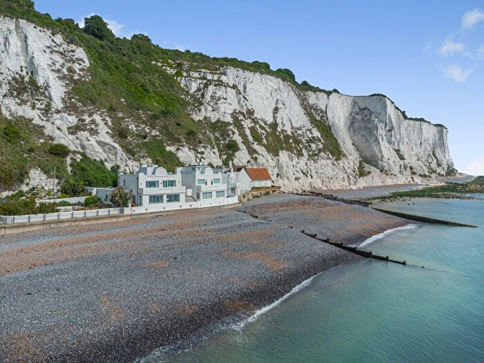 3 Bedroom Detached House For Sale In The Bay, St Margarets Bay, Kent, CT15