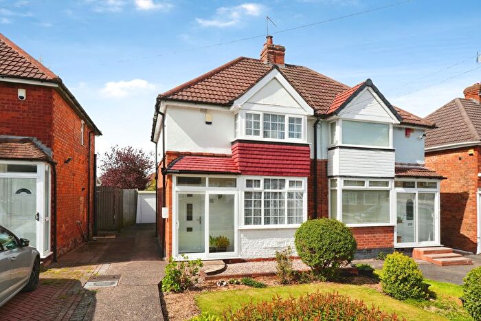 2 Bedroom Semi Detached House For Sale In Kingswood Road, Birmingham, B31