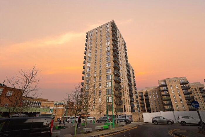 2 Bedroom Flat For Sale In St. Johns Road, Harrow, HA1