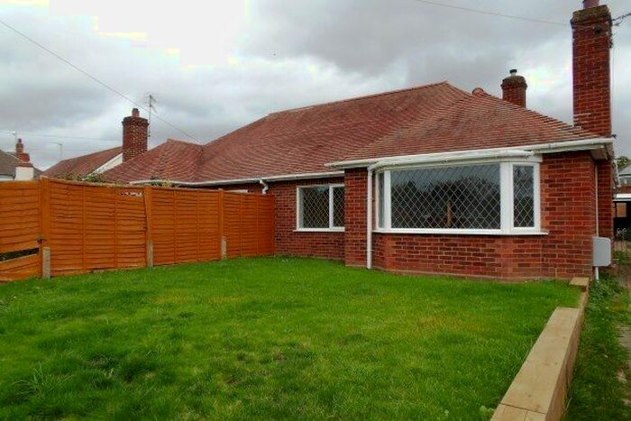 2 Bedroom Bungalow To Rent In Dilmore Lane, Worcester WR3