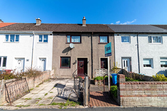 3 Bedroom Terraced House For Sale In Fintry Drive, Dundee, DD4