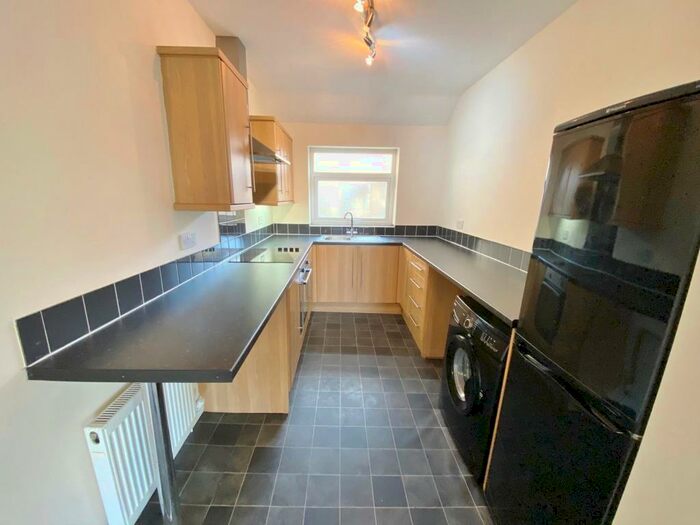 2 Bedroom Flat To Rent In Lytham Road, Blackpool, FY1