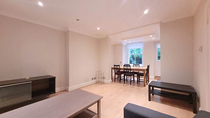 2 Bedroom Flat To Rent In Moreton Street, London, SW1V