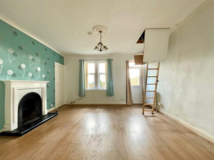 2 Bedroom Cottage For Sale In Easter Balado Farm Cottage, Balado, KY13