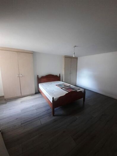 1 Bedroom Flat To Rent In Hyde Road, Gorton, Manchester, M18