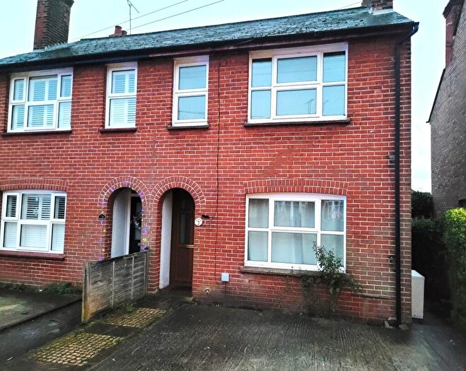 3 Bedroom Semi-Detached House To Rent In Washington Road, Maldon, CM9