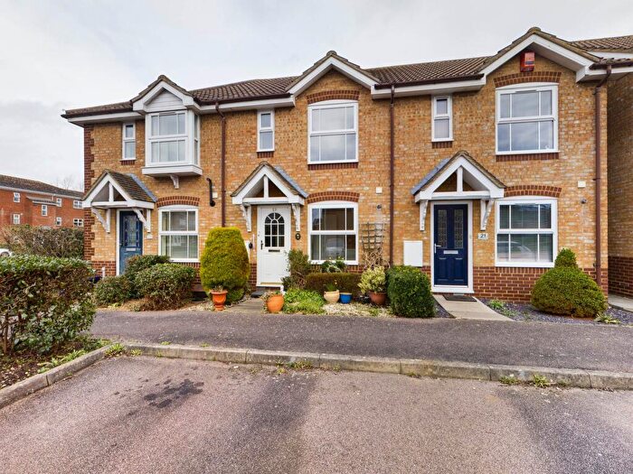 2 Bedroom Terraced House To Rent In Guillemot Way, Aylesbury, HP19