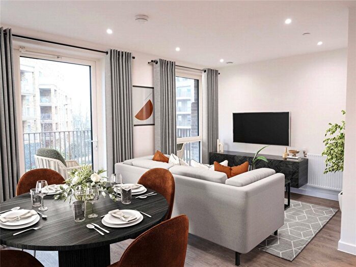 2 Bedroom Flat For Sale In Medawar Drive, London, NW7
