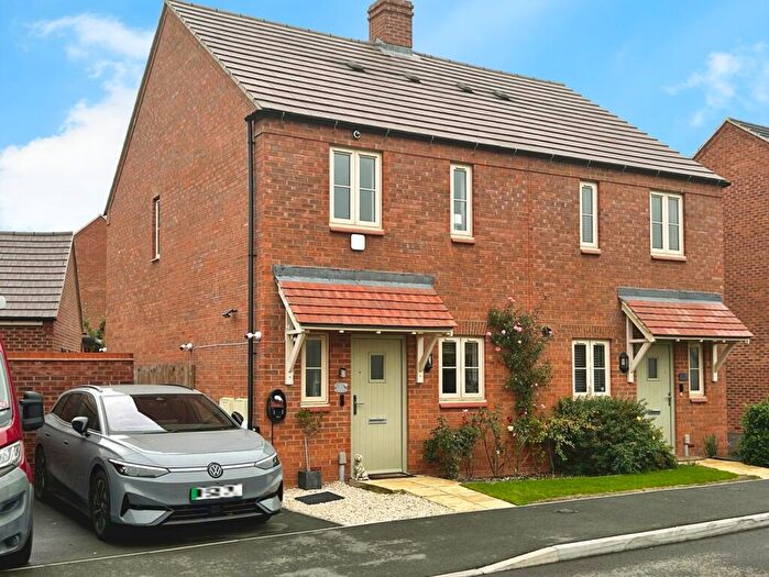2 Bedroom Semi-Detached House For Sale In Holywell Drive, Temple Herdewyke, Southam, CV47
