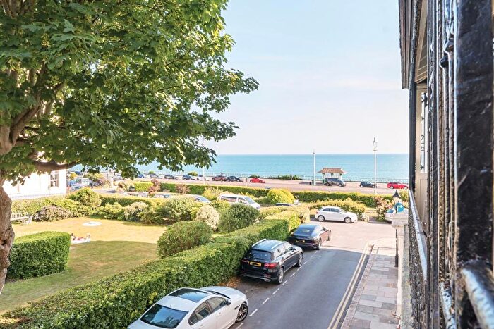 5 Bedroom Town House To Rent In Marine Square Brighton, BN2