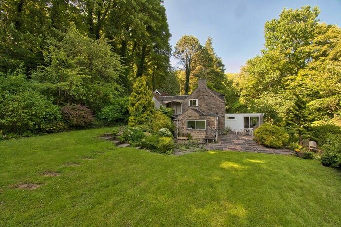 3 Bedroom Detached House For Sale In Holly Lane, Ambergate, DE56