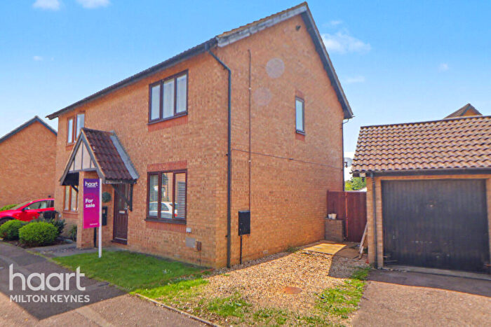 3 Bedroom Semi-Detached House For Sale In Groombridge, Kents Hill, MK7
