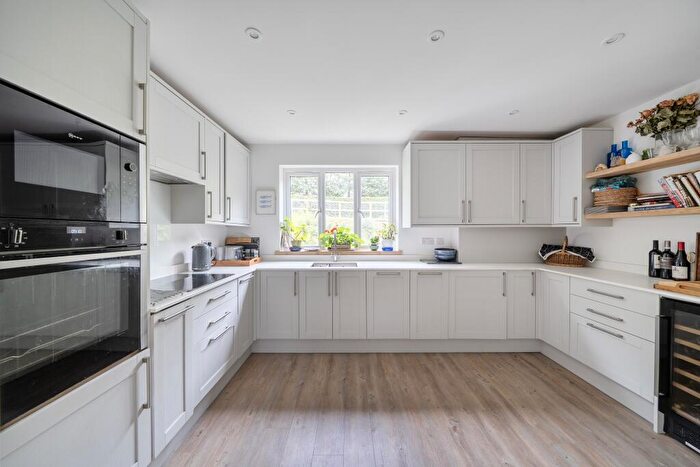 2 Bedroom Retirement Property For Sale In Kingfisher Court, Avonpark Village, Limpley Stoke, BA2