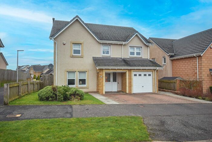 5 Bedroom Detached House For Sale In Castle Drive, Auchterarder, PH3