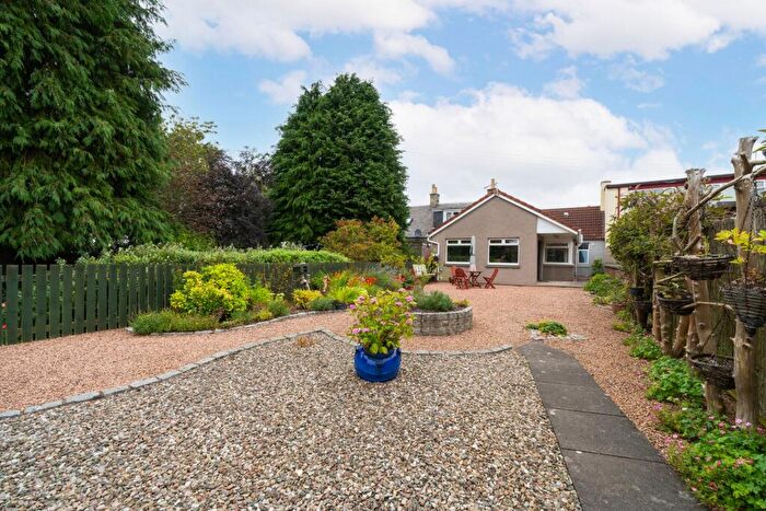 2 Bedroom Cottage For Sale In Main Street, Leuchars, KY16