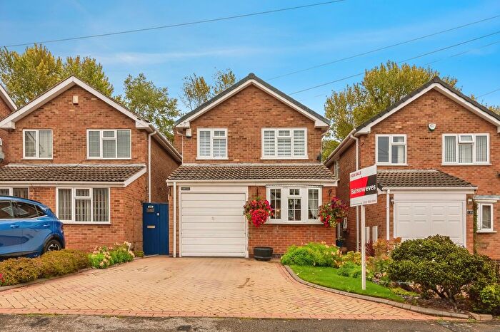 3 Bedroom Detached House For Sale In Lorimer Avenue, Nottingham, Nottinghamshire, NG4