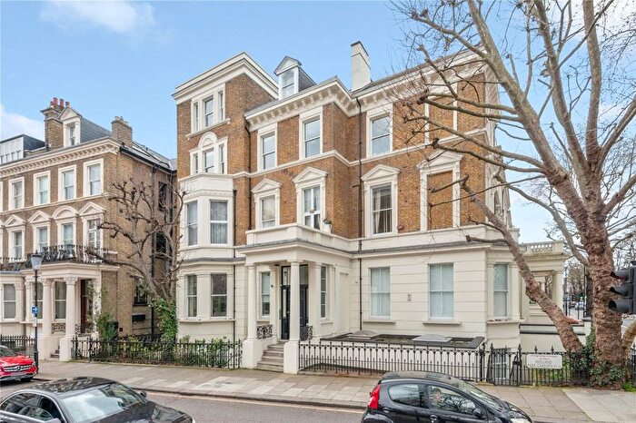 1 Bedroom Flat For Sale In Holland Park Gardens, Holland Park, W14