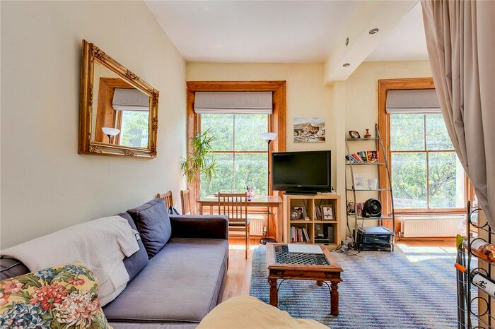 Studio To Rent In Lower Addison Gardens, Kensington, W14