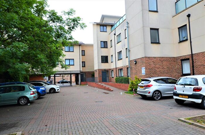 2 Bedroom Flat To Rent In Ithaki Court, N9