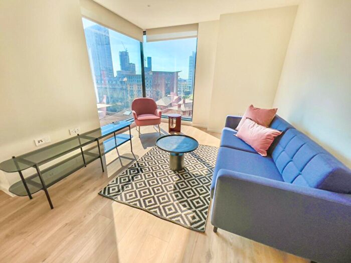 2 Bedroom Flat To Rent In The Gate, Meadowside, Aspin Lane, Manchester, M4