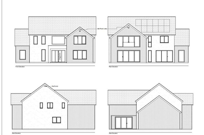 4 Bedroom Bungalow For Sale In Kings Hill, Beech, Alton, Hampshire, GU34