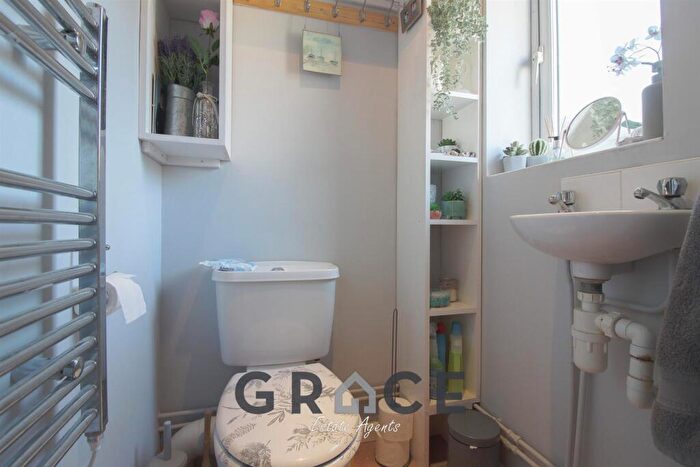 5 Bedroom Detached House For Sale In Ganges Road, Shotley Gate, IP9